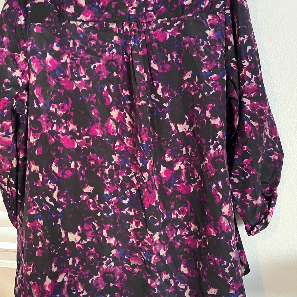 Larry Levine Purple and Black Floral Blouse